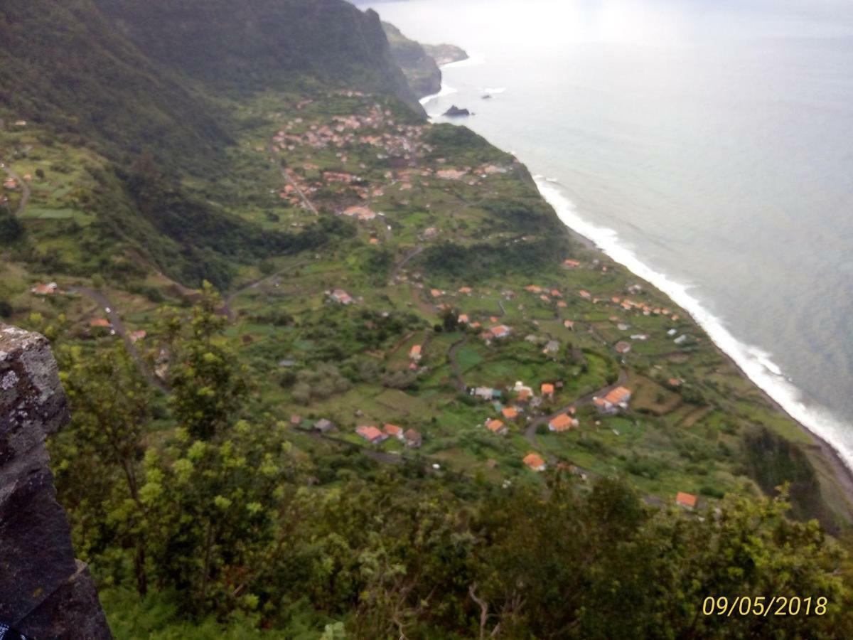 Sunny Flat In Machico City Εξωτερικό φωτογραφία