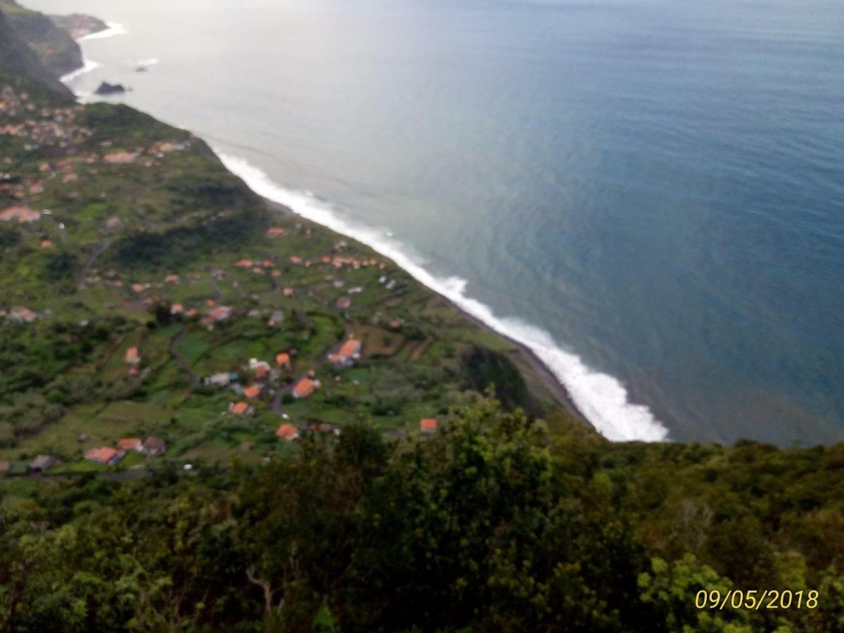 Sunny Flat In Machico City Εξωτερικό φωτογραφία